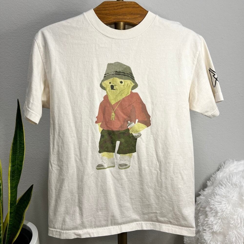 RYE Streetwear MFG Bear with Bucket Hat and Hoodie T-Shirt Size M